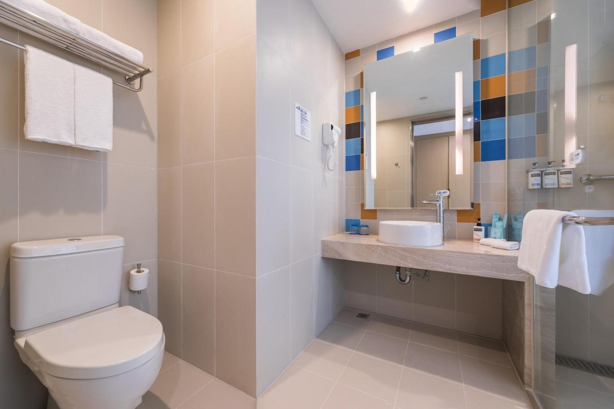 Holiday Inn Express - Liuyang Development Zone By Ihg Changsha Huanghua Airport Exterior photo